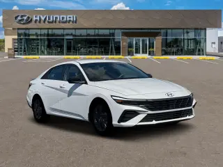 Hyundai ELANTRA 2026 SEL Sport 4dr Sedan