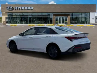 Hyundai ELANTRA 2026 SEL Sport 4dr Sedan