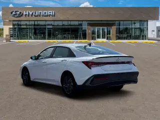 Hyundai ELANTRA 2026 SEL Sport 4dr Sedan