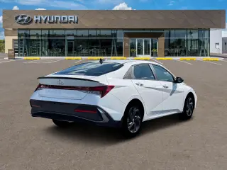 Hyundai ELANTRA 2026 SEL Sport 4dr Sedan