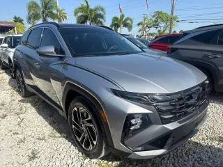 Hyundai TUCSON 2025 Limited 4dr SUV