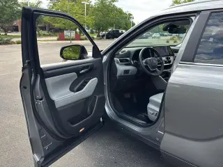 2025 Toyota Highlander