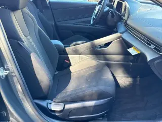 Hyundai ELANTRA 2026 SEL Sport 4dr Sedan