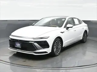 Hyundai SONATA Hybrid 2026 Limitada 4p Sedan