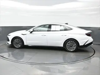 Hyundai SONATA Hybrid 2026 Limitada 4p Sedan