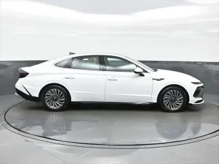 Hyundai SONATA Hybrid 2026 Limitada 4p Sedan