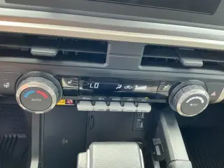 Toyota Tacoma 2024 4x4 SR5 4dr Cabina Doble Doble 5.0 ft SB