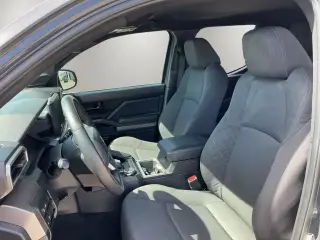 Toyota Tacoma 2024 4x4 SR5 4dr Cabina Doble Doble 5.0 ft SB