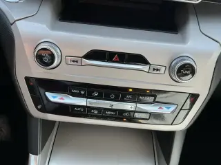 Ford Explorer 2023 XLT 4dr SUV