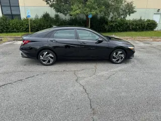 Hyundai ELANTRA 2025 SEL Sport 4dr Sedan