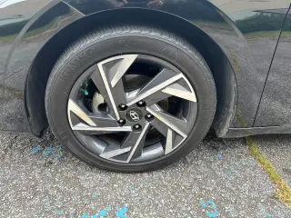Hyundai ELANTRA 2025 SEL Sport 4dr Sedan