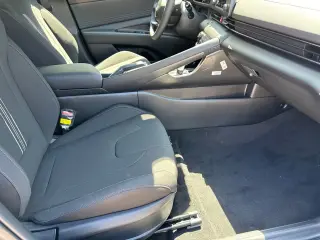 Hyundai ELANTRA 2025 SEL Sport 4dr Sedan