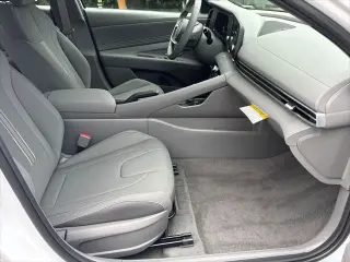Hyundai ELANTRA 2026 SEL Sport 4dr Sedan