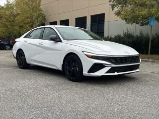 Hyundai ELANTRA 2026 SEL Sport 4dr Sedan
