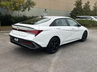 Hyundai ELANTRA 2026 SEL Sport 4dr Sedan
