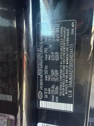 Genesis GV70 2025 AWD 2.5T Standard 4dr SUV