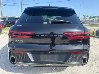 Genesis GV70 2025 AWD 2.5T Standard 4dr SUV