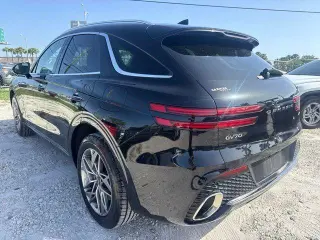 Genesis GV70 2025 AWD 2.5T Standard 4dr SUV