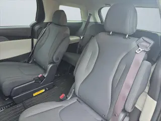 Kia Carnival 2022 LX 4dr Mini-Van