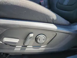 Hyundai TUCSON 2024 SEL 4dr SUV (lanzamiento medio del año)