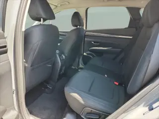 Hyundai TUCSON 2024 SEL 4dr SUV (lanzamiento medio del año)