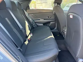 Hyundai ELANTRA 2026 SEL Sport 4dr Sedan