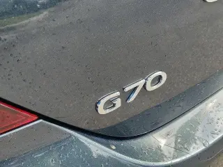 Genesis G70 2023 2.0T 4dr Sedán