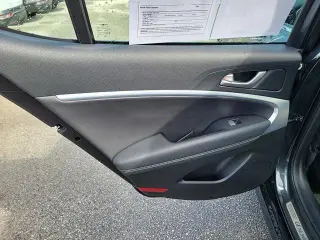 Genesis G70 2023 2.0T 4dr Sedán
