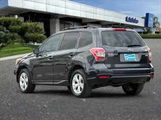 Subaru Forester 2014 tracción en todas las ruedas 2.5i Premium 4dr Wagon CVT