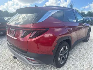 Hyundai TUCSON 2026 SEL Premium 4dr SUV