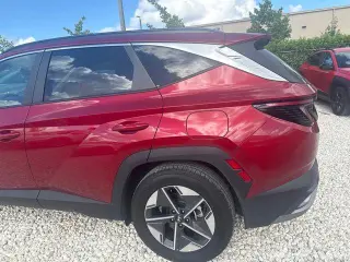 Hyundai TUCSON 2026 SEL Premium 4dr SUV