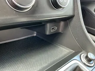 Volkswagen Jetta 2019 S 4p Sedan 6M