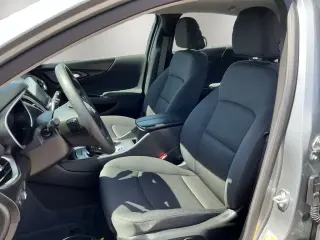 Chevrolet Malibu 2025 LT 4p Sedan con 1LT