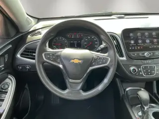 Chevrolet Malibu 2025 LT 4p Sedan con 1LT