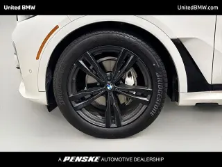 BMW X7 2022 AWD xDrive40i 4dr Vehículo de Actividad Deportiva de Deporte