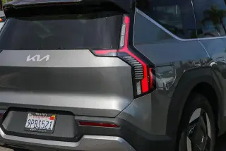 Kia EV9 2024 Luz Longo Rango 4p SUV