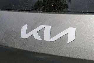 Kia EV9 2024 Luz Longo Rango 4p SUV