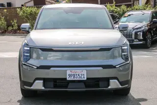 Kia EV9 2024 Luz Longo Rango 4p SUV
