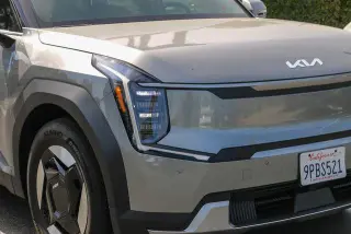 Kia EV9 2024 Luz Longo Rango 4p SUV