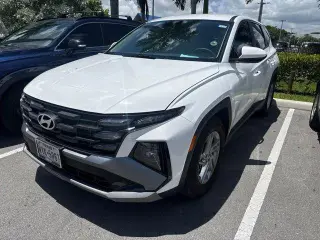 Hyundai TUCSON 2026 SE 4dr SUV