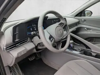 Hyundai ELANTRA 2026 SEL Sport Premium 4dr Sedán