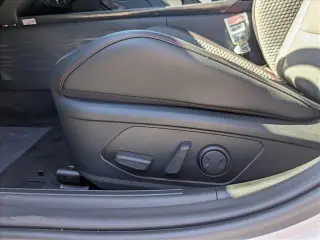 Hyundai ELANTRA 2025 N Line 4p Sedán