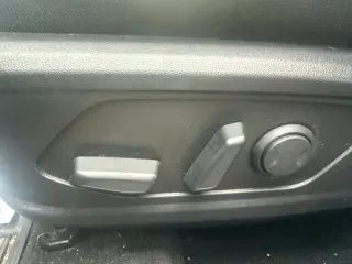 Hyundai TUCSON 2024 SEL 4dr SUV (versión de mitad de año)