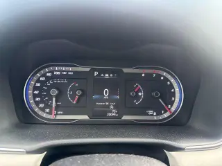 Hyundai TUCSON 2024 SEL 4dr SUV (versión de mitad de año)