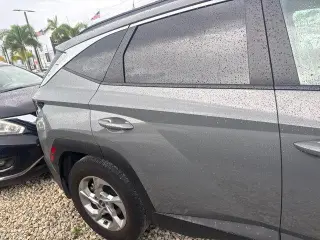 Hyundai TUCSON 2024 SEL 4dr SUV (versión de mitad de año)