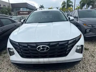 Hyundai TUCSON 2024 SEL 4dr SUV