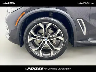 BMW X5 2021 AWD xDrive40i 4p Puertas Vehículo de Actividad Deportiva