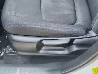 Toyota Corolla Cross 2024 LE 4dr Crossover