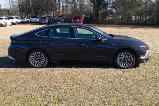 Hyundai SONATA Hybrid 2025 Limited 4dr Sedn