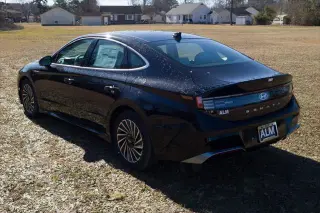 Hyundai SONATA Hybrid 2025 Limited 4dr Sedn
